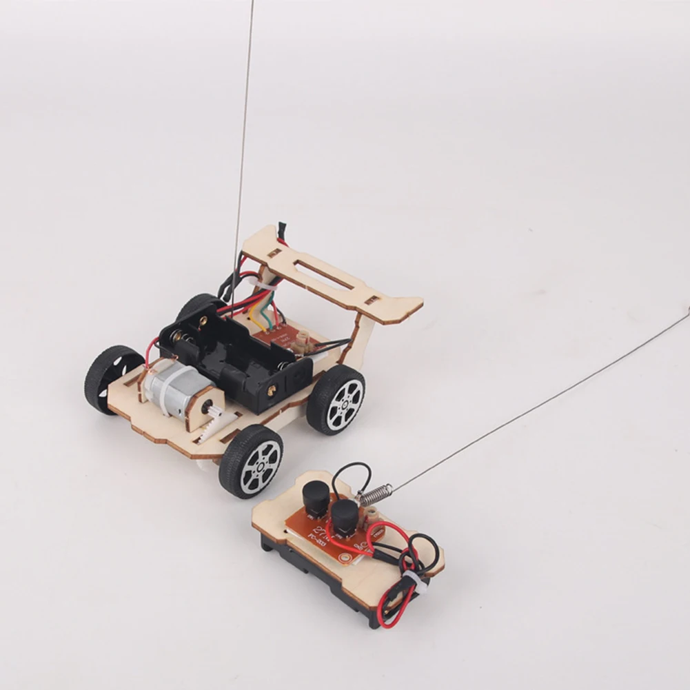 DIY RC カーモデル組み立てキットミニ教育学習 STEM - Drone Carrera Rc のレビューと価格